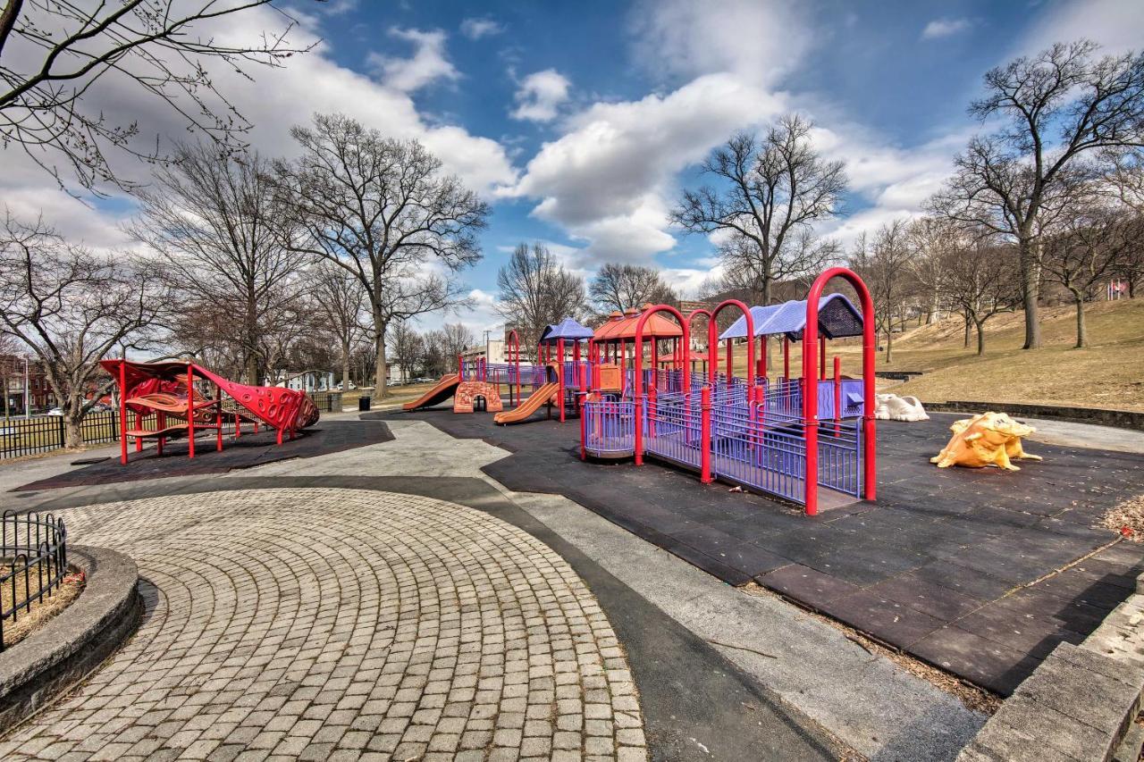 דירות Cozy Reading Retreat With Comm Patio By The Pagoda! מראה חיצוני תמונה